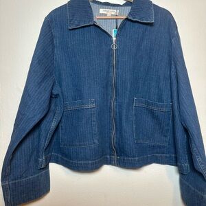 Stylish Dark Blue Jean Jacket wide , pinstripe front‎ zip size L nobody’s child